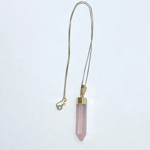 Rose Quartz Crystal Point Pendant Necklace on Gold Chain - Picture 3 of 4